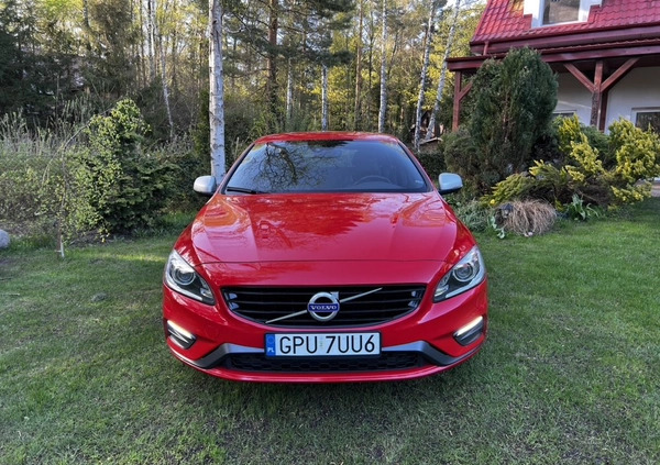 Volvo V60 cena 74900 przebieg: 158000, rok produkcji 2016 z Puck małe 232